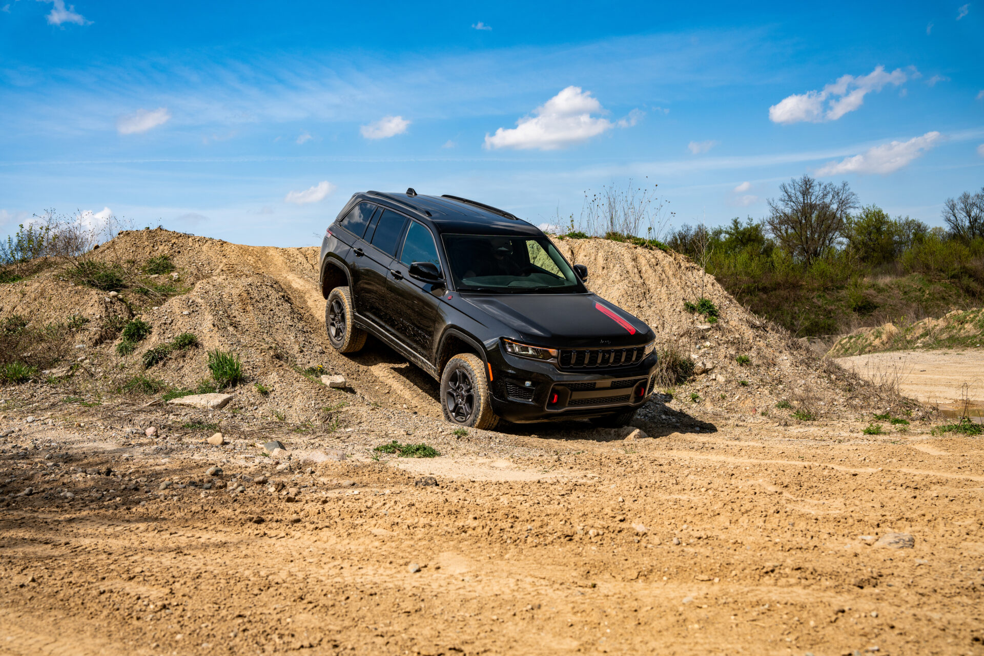 2026 06 18 Jeep Grand Cherokee Trailhawk